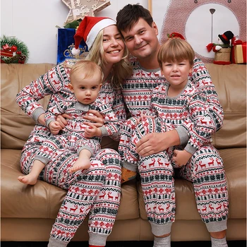 2024 Семейный Рождественский Комплект Одинаковых Пижам На Рождество Для Взрослых Детей, Пижамы Для Мамы И Дочки, Отца И Сына, Детские Семейные Наряды