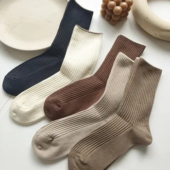 5 Пар новых японских носков, однотонные женские повседневные хлопчатобумажные носки, осенние простые женские носки средней длины